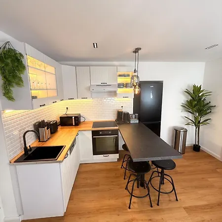 Modernes 3-zimmer-apartment Appartement Leverkusen