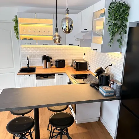 Modernes 3-zimmer-apartment Appartement Leverkusen